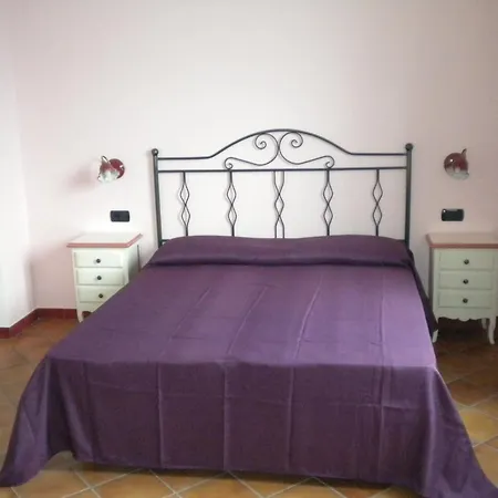 Bed & Breakfast Il Porticciolo Di 3*