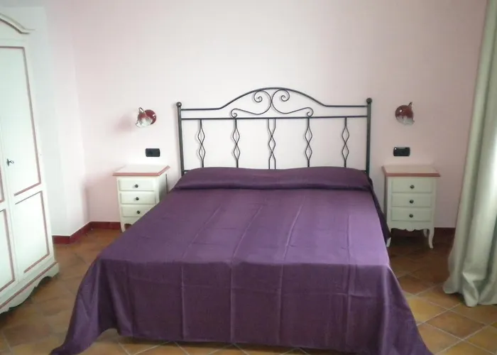 ベッド・アンド・ブレックファスト B＆b イル ポルティチョロ ディ 3*