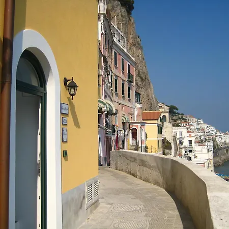 Bed & Breakfast Il Porticciolo Di 2*