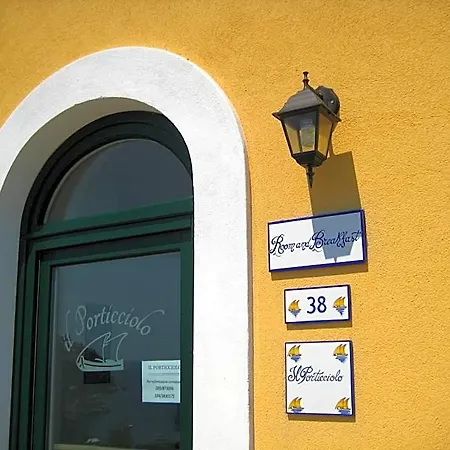 ベッド・アンド・ブレックファスト B＆b イル ポルティチョロ ディ アマルフィ