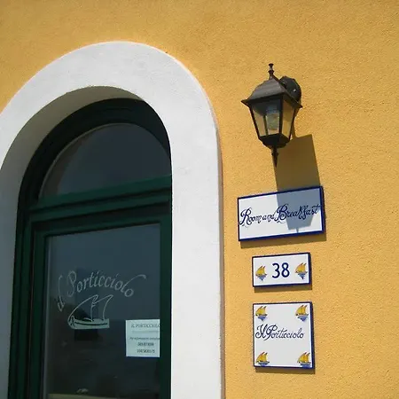 Il Porticciolo Di Готель типу 